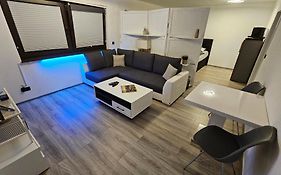 Pearl Suite - Self Check-In, Free Parking